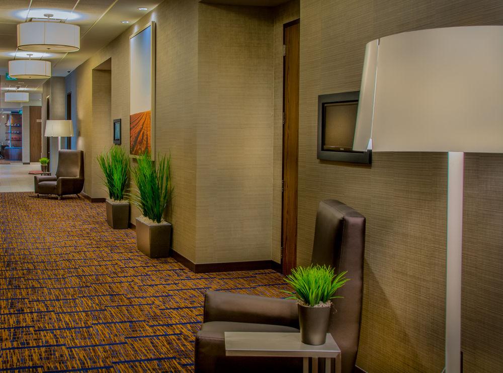 Courtyard By Marriott Winnipeg Airport Екстер'єр фото