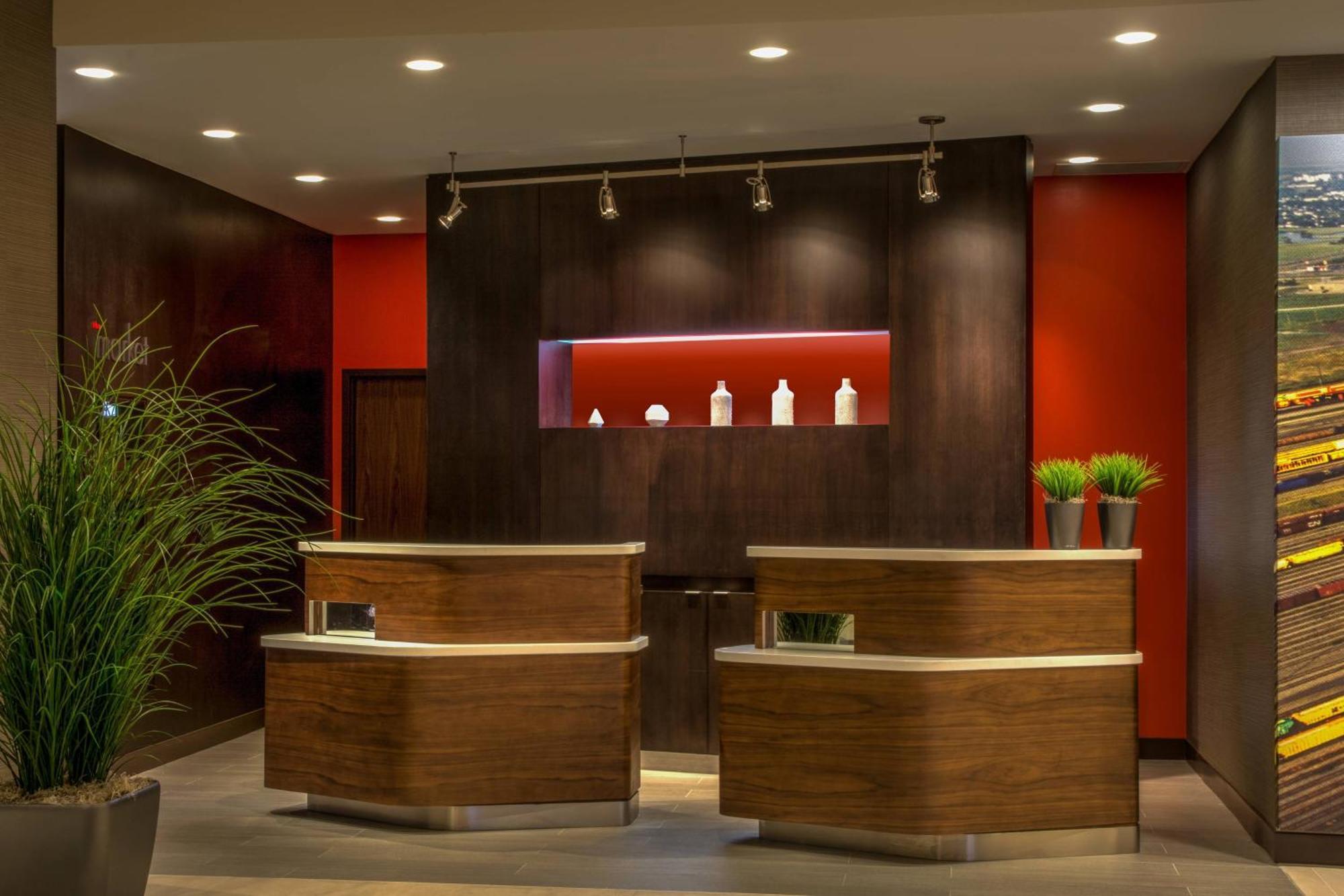 Courtyard By Marriott Winnipeg Airport Екстер'єр фото